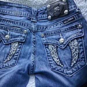Miss Mean Skinny Jeans size 27 Inseam: 32.5 Wing Rhinestone Design on Pockets
